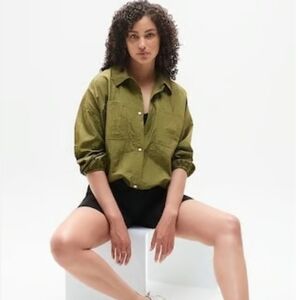 Athleta Lunar Sheen L Shirt Jacket Olive Green Nylon Shacket LusterLuxe Women’s